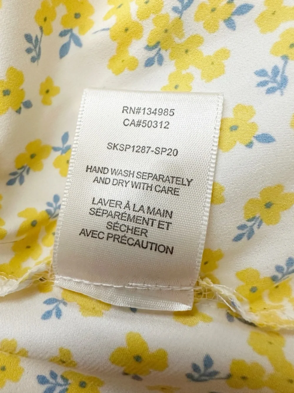 NWT For Love and Lemons Yellow Floral Daffodil Lace Robe Dress L - Picture 14 of 16